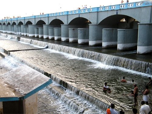 Kallanai Dam